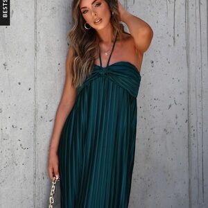 Vici Emerald Strapless Dress